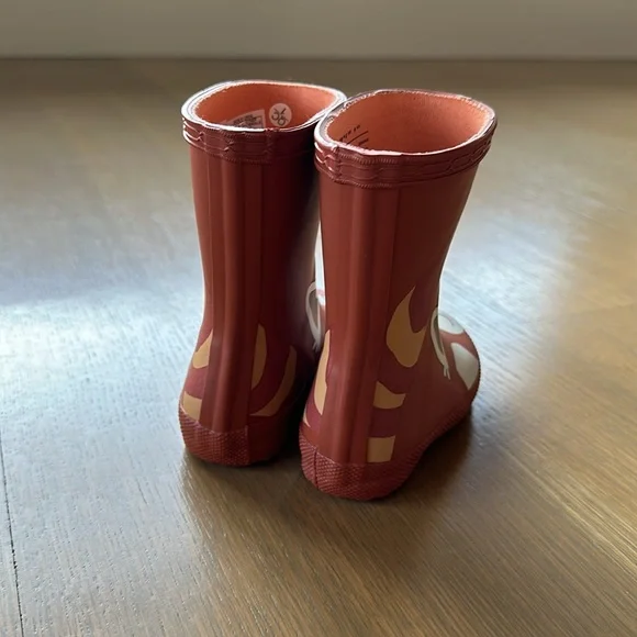 Hunter Kids First Classic Panda Wellington Boots Red Panda Face - Picture 10 of 15